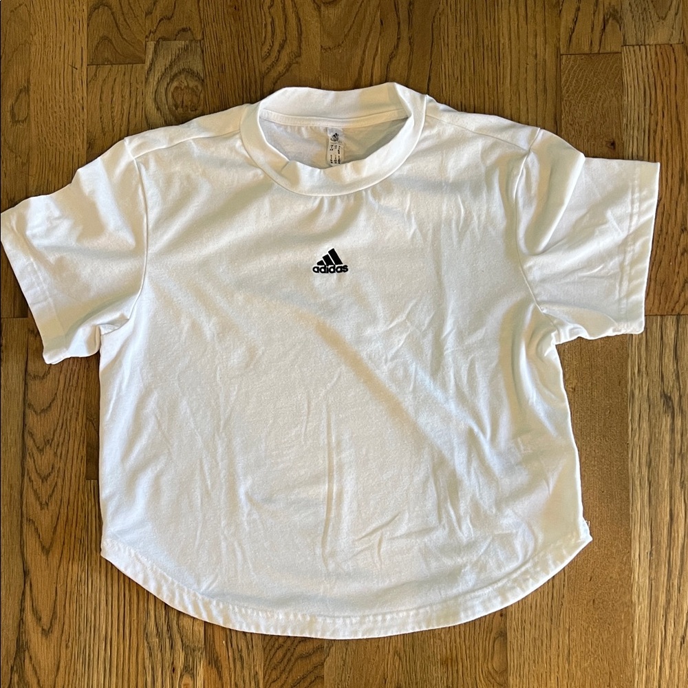 Adidas White T-Shirt | Size Small